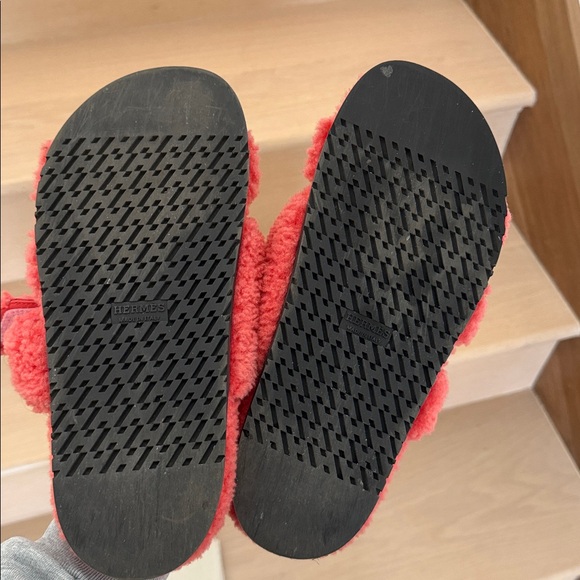 Hermes Chypre Fuzzy Sandals 39 - Picture 3 of 3